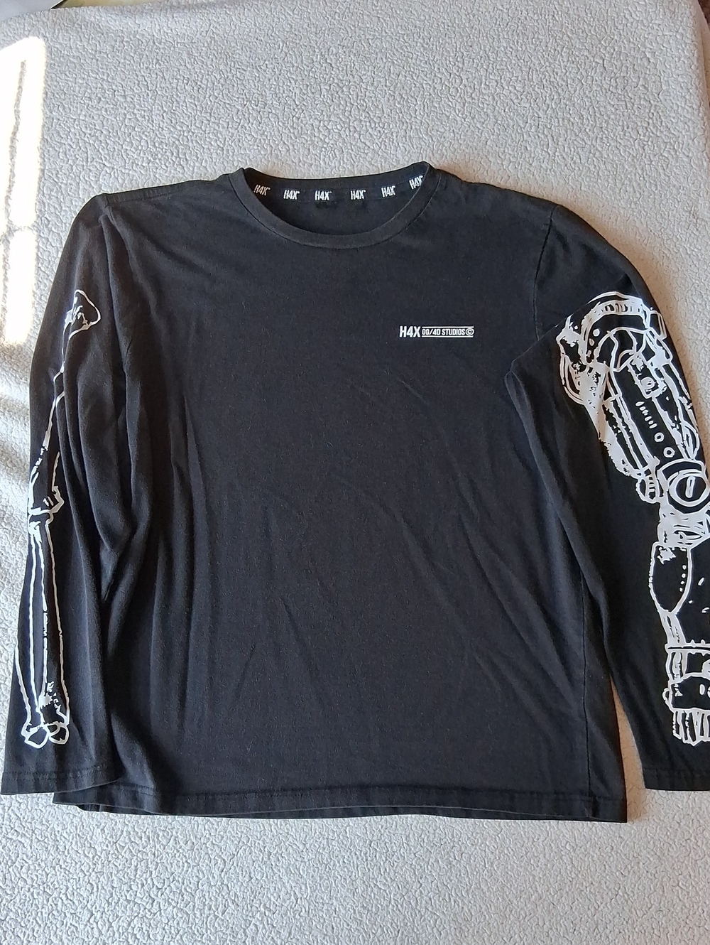 Black Long Sleeve Graphic Tee